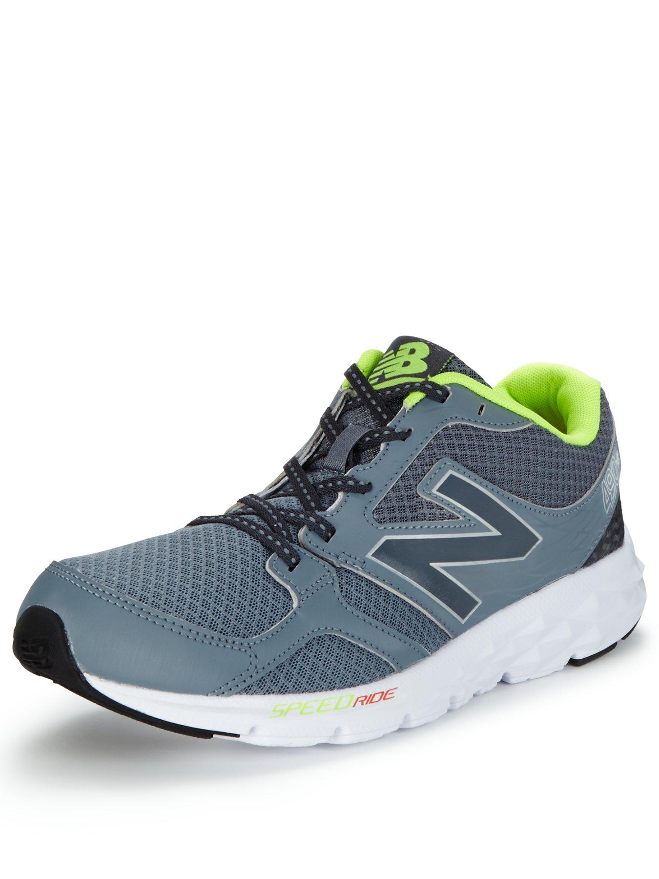 http://media.very.co.uk/i/very/6TJCQ_SQ1_0000000810_GREY_GREEN_BLUE_SLf/new-balance-new-balance-m490v3.jpg?$234x312_standard$&$roundel_very$&p1_img=sale_roundel
