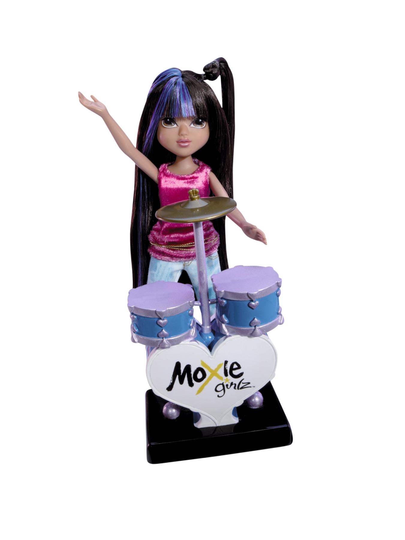 Moxie Girlz Rockin Moxie Doll - Sophina Moxie Girlz Rockin Moxie Doll - Sophina