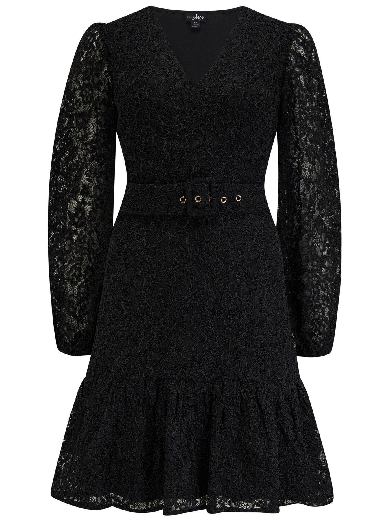 Fitted black lace clearance dress