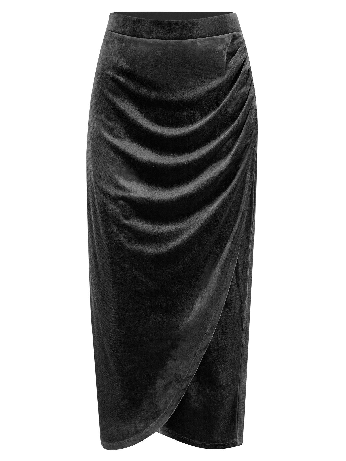 Black velvet midi skirt uk best sale