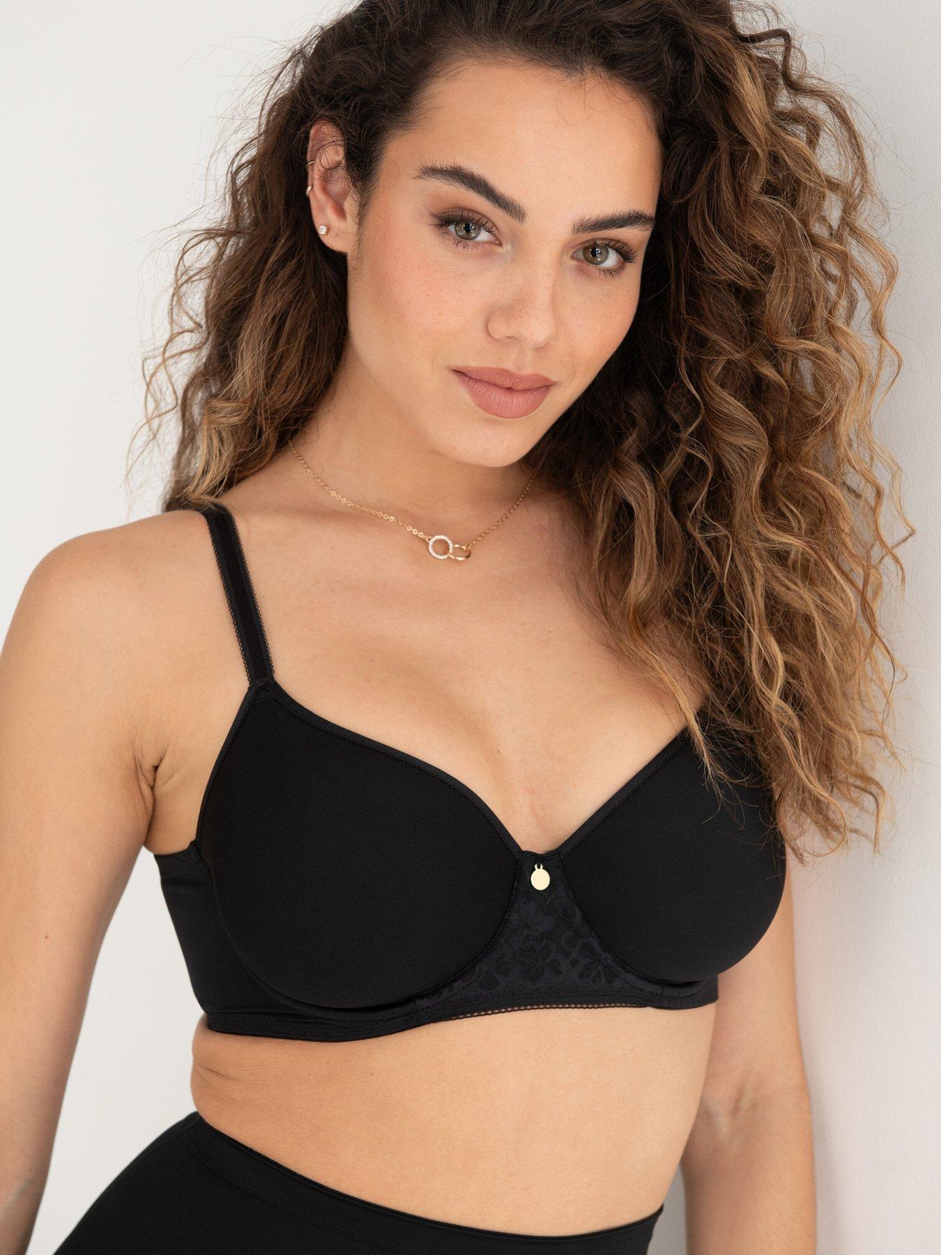 undefined Effortless Super Soft Spacer T-Shirt Bra - Black