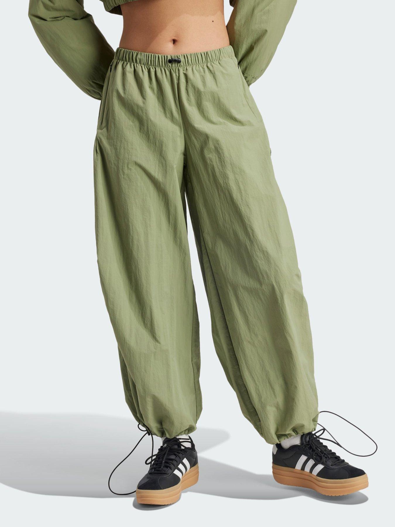 undefined City Escape Woven Parachute Pants - Black