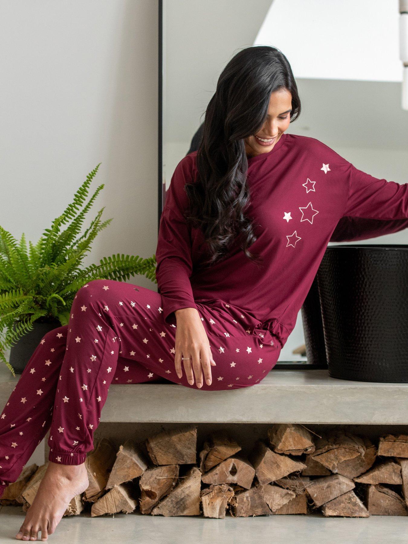 Image 2 of 4 of Pour Moi Soft Touch Jersey Star Jogger Pyjama Set - Dark Purple
