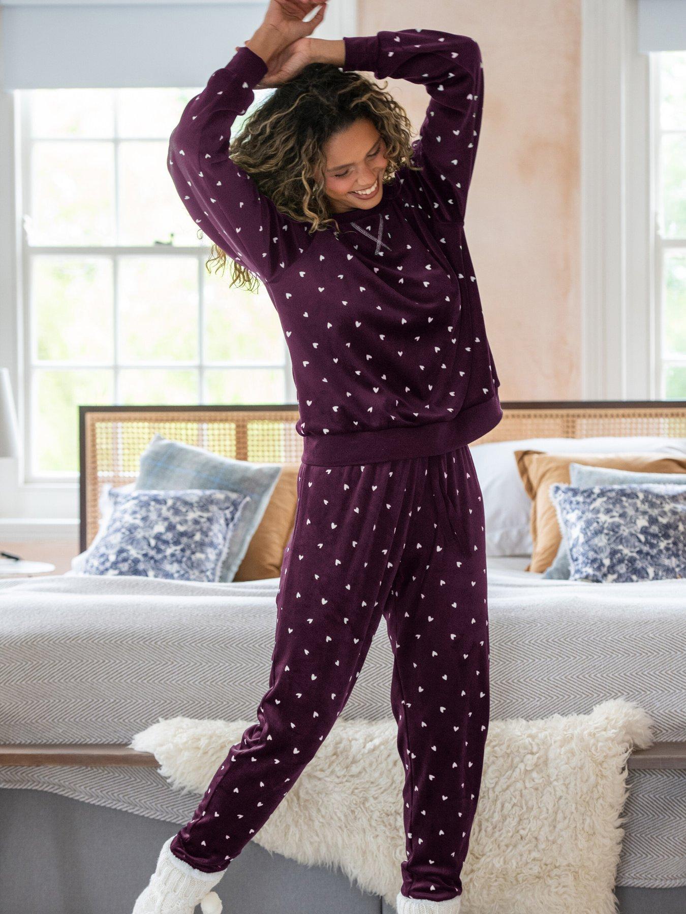 undefined Cosy Fleece Sweatshirt and Jogger Pyjama Set - Dark Purple
