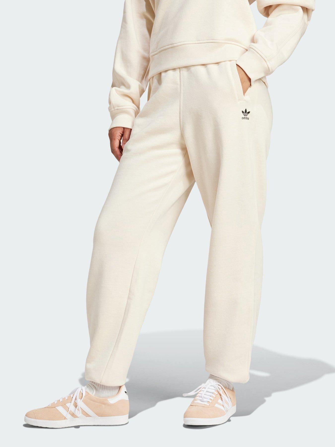 Image 1 of 5 of adidas Originals Essentials Fleece Loose Joggers - Purple