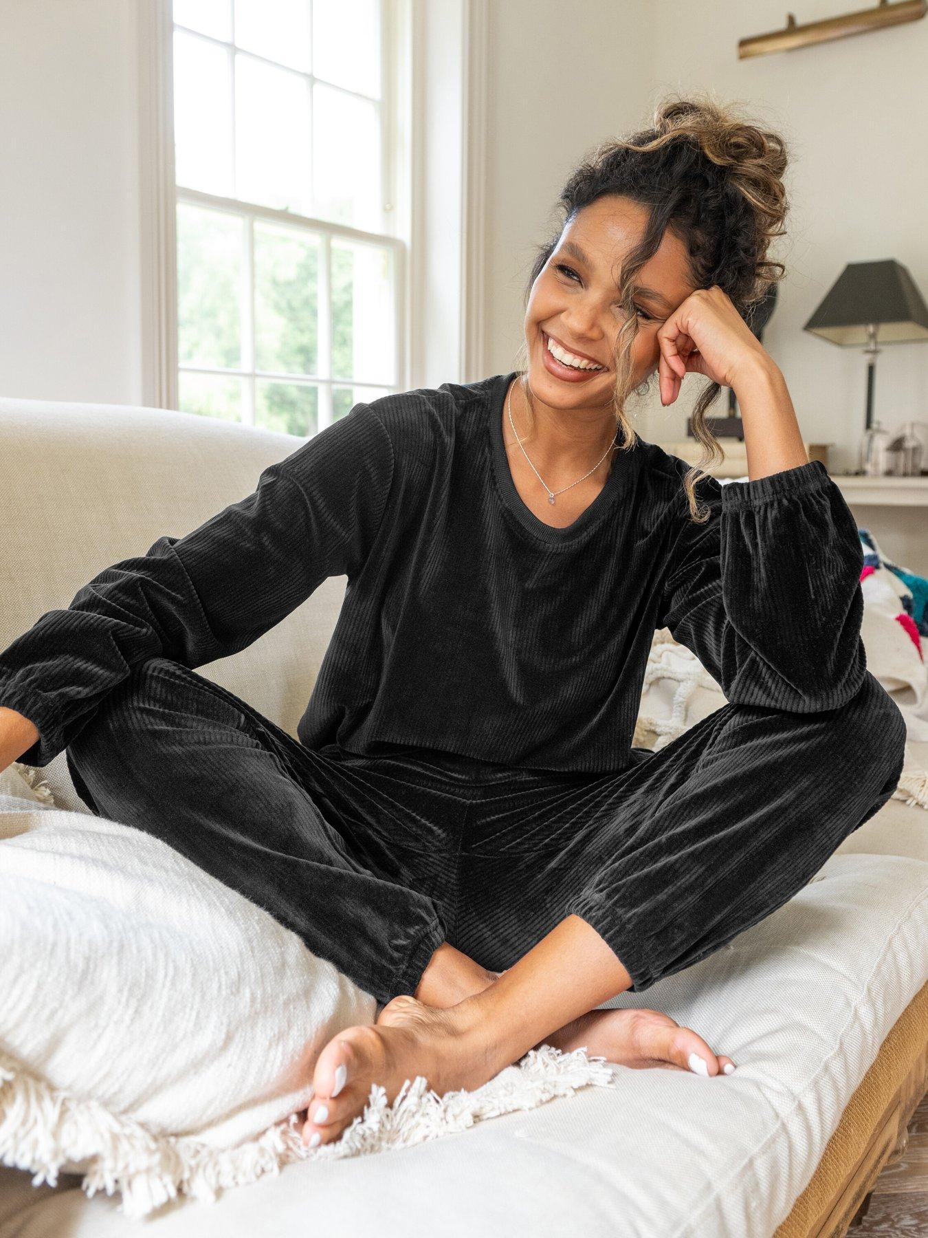 Pour Moi Ribbed Cosy Fleece Lounge Pyjama Set Very