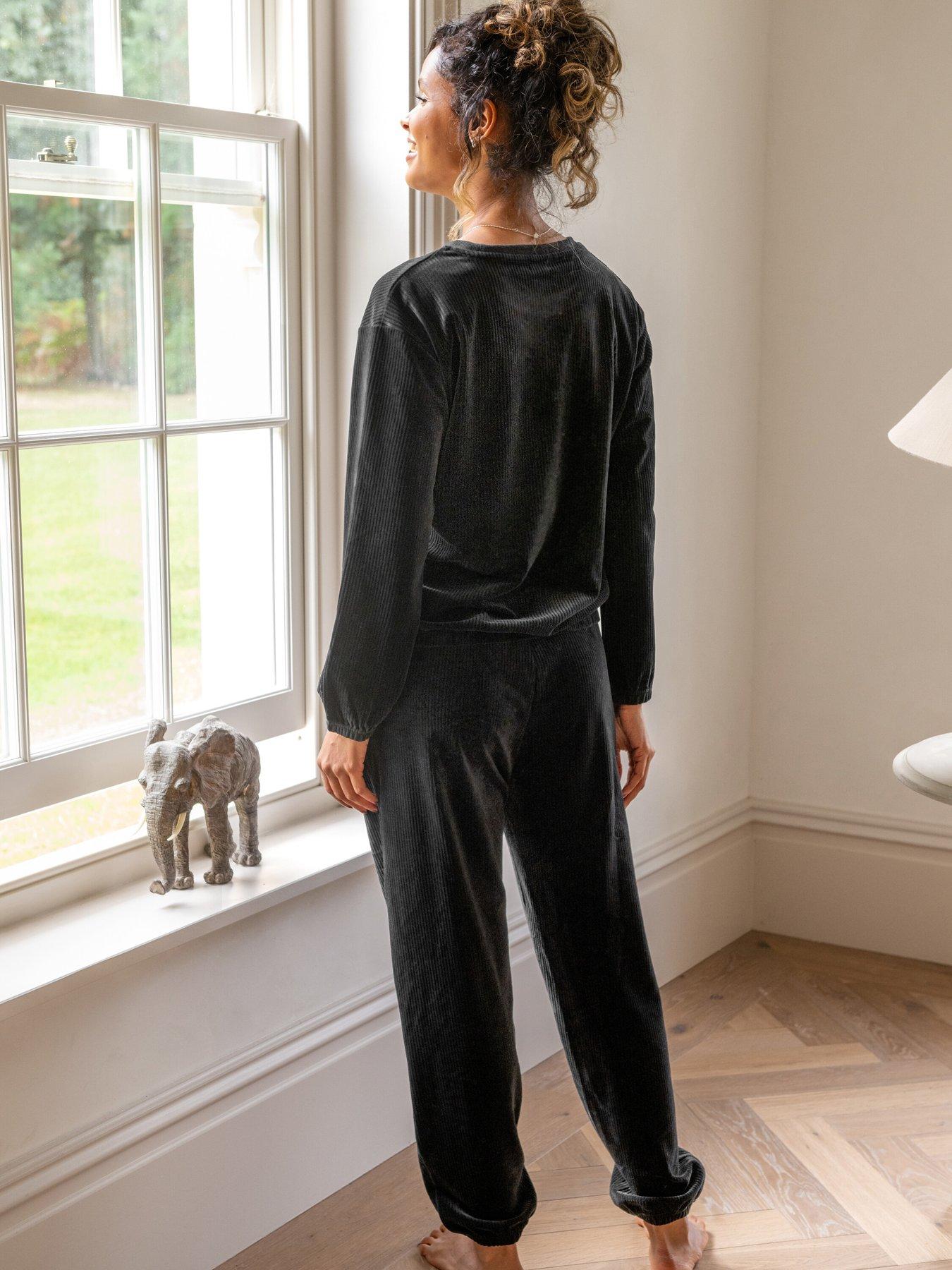Image 2 of 4 of Pour Moi Ribbed Cosy Fleece Lounge Pyjama Set - Black