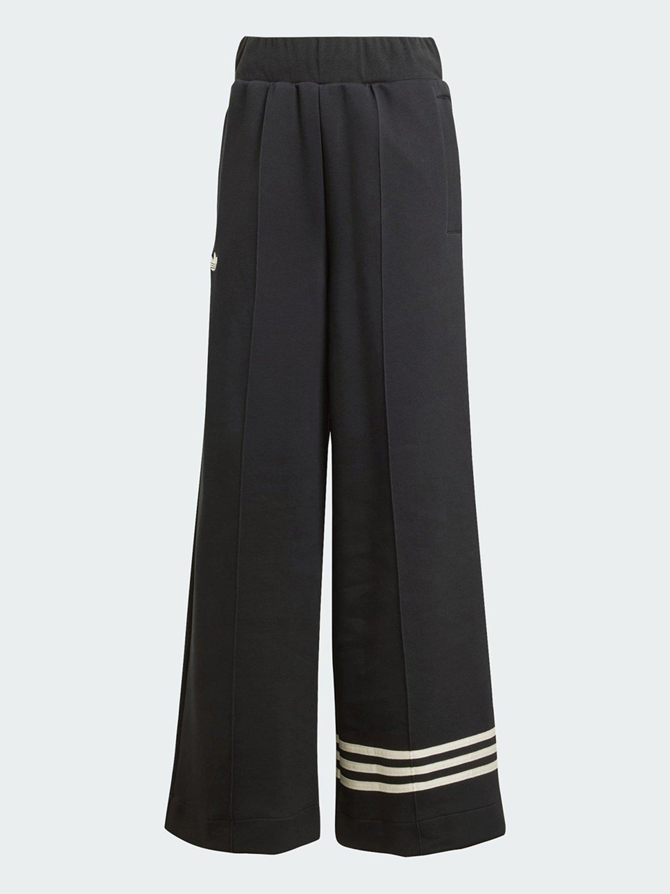 Image 5 of 5 of adidas Originals Adicolor Neuclassics Track Pants - Black
