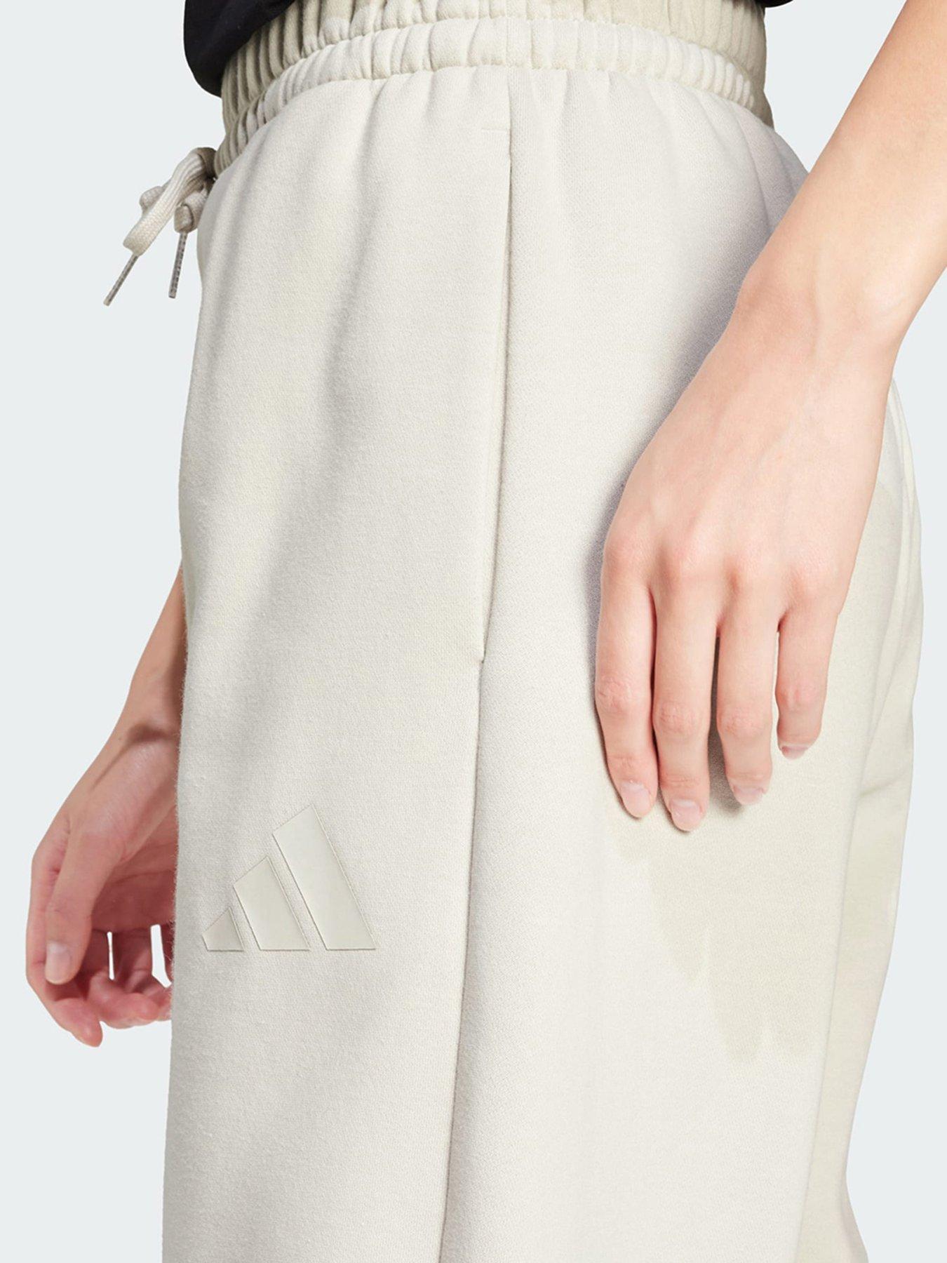 Image 3 of 5 of adidas Essentials Contemporary Logo Fleece Barrel Pants - White