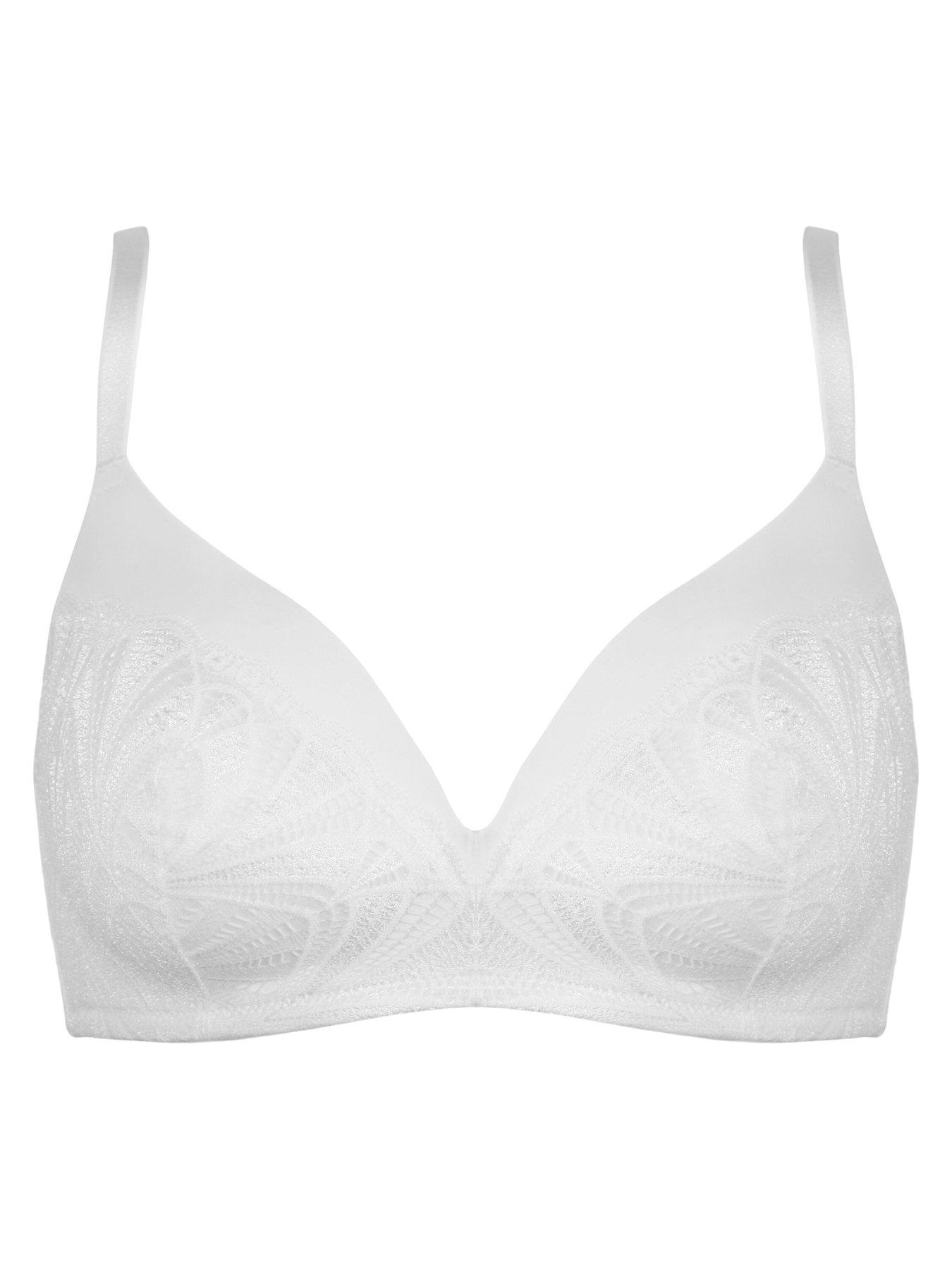 Image 3 of 4 of Pour Moi New Romance Padded Non-Wired T-Shirt Bra - White