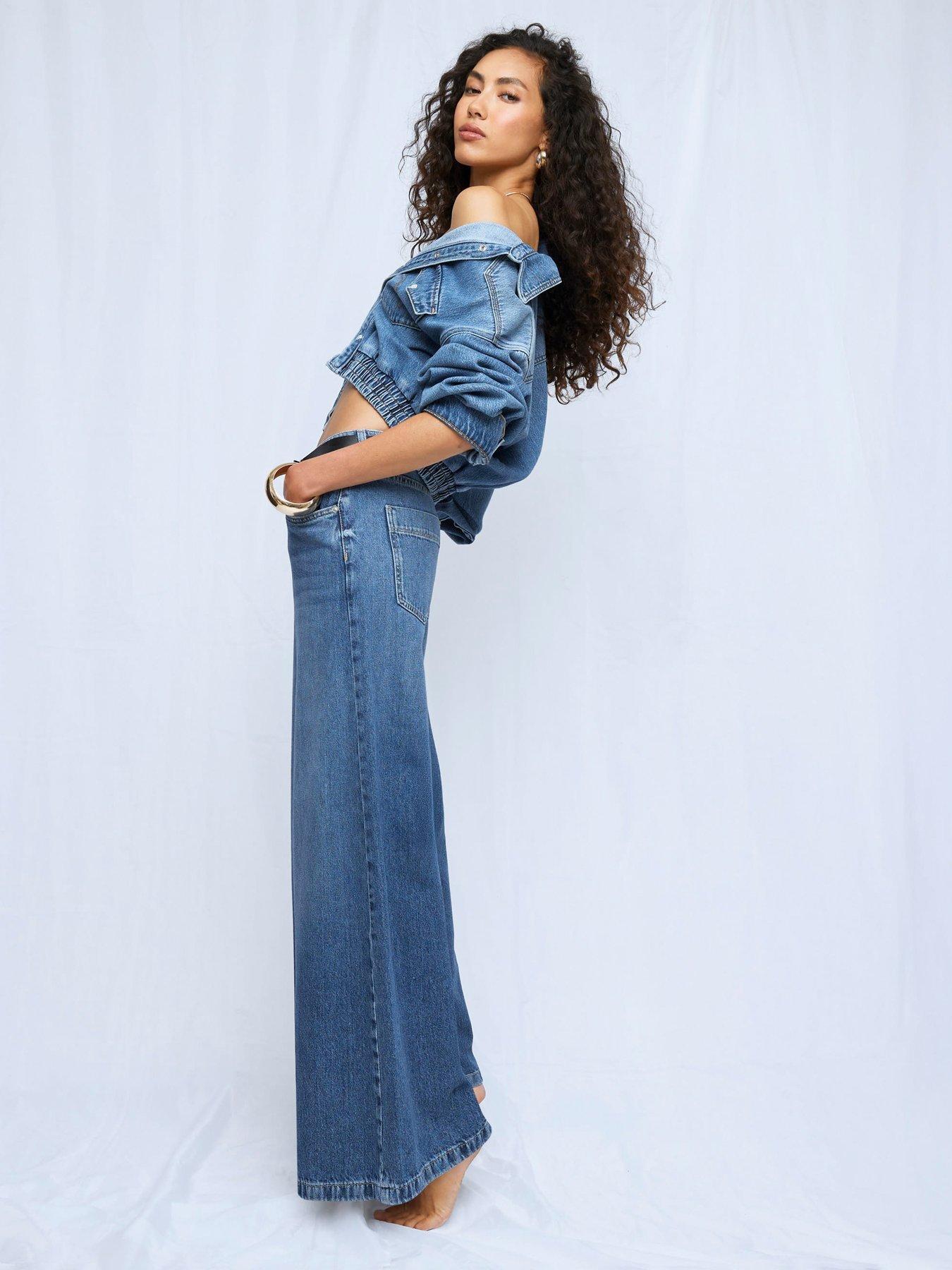 undefined Low Rise Belted Baggy Jeans