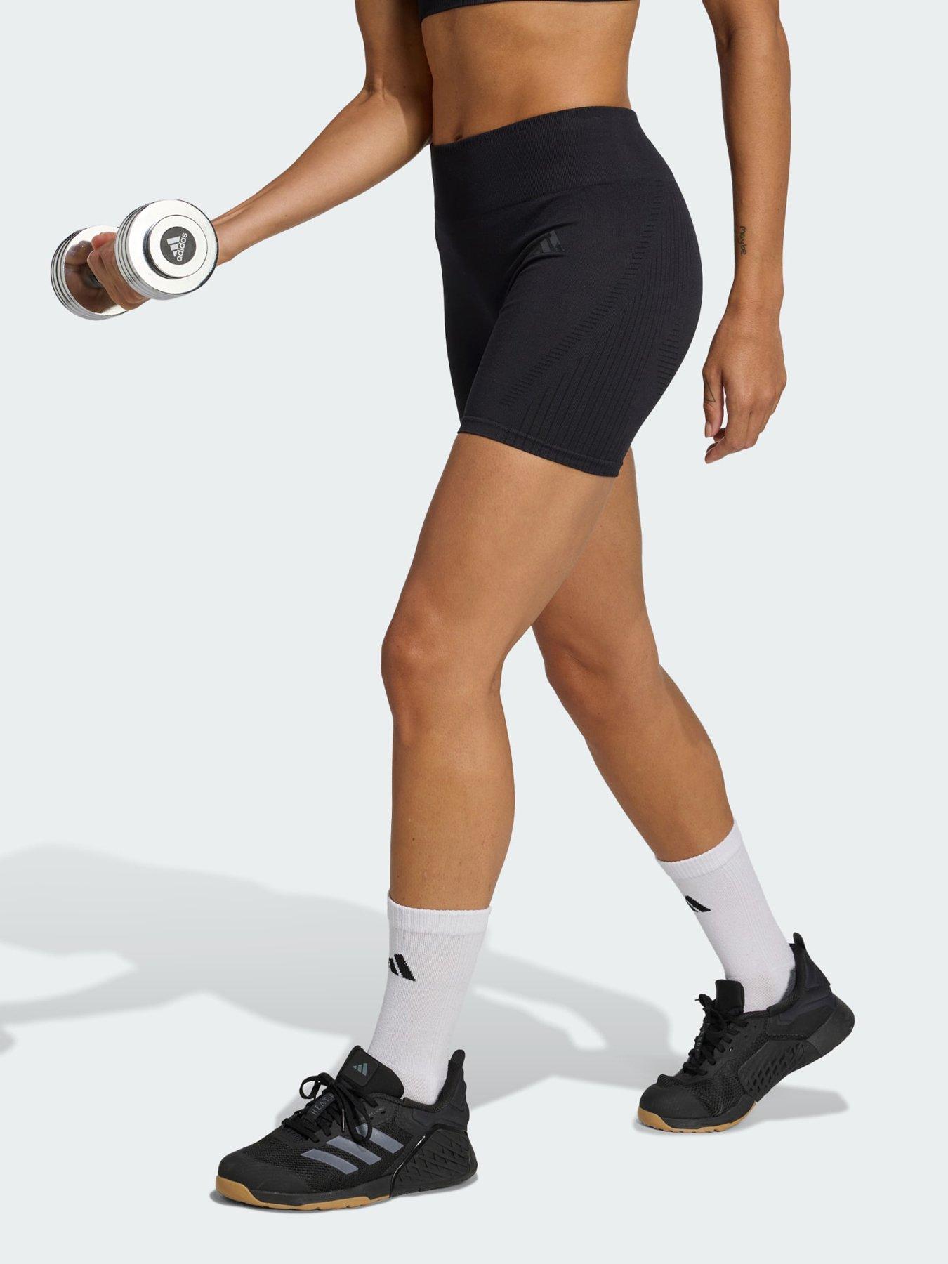 adidas-workout-essentials-4-inch-leggings-knit