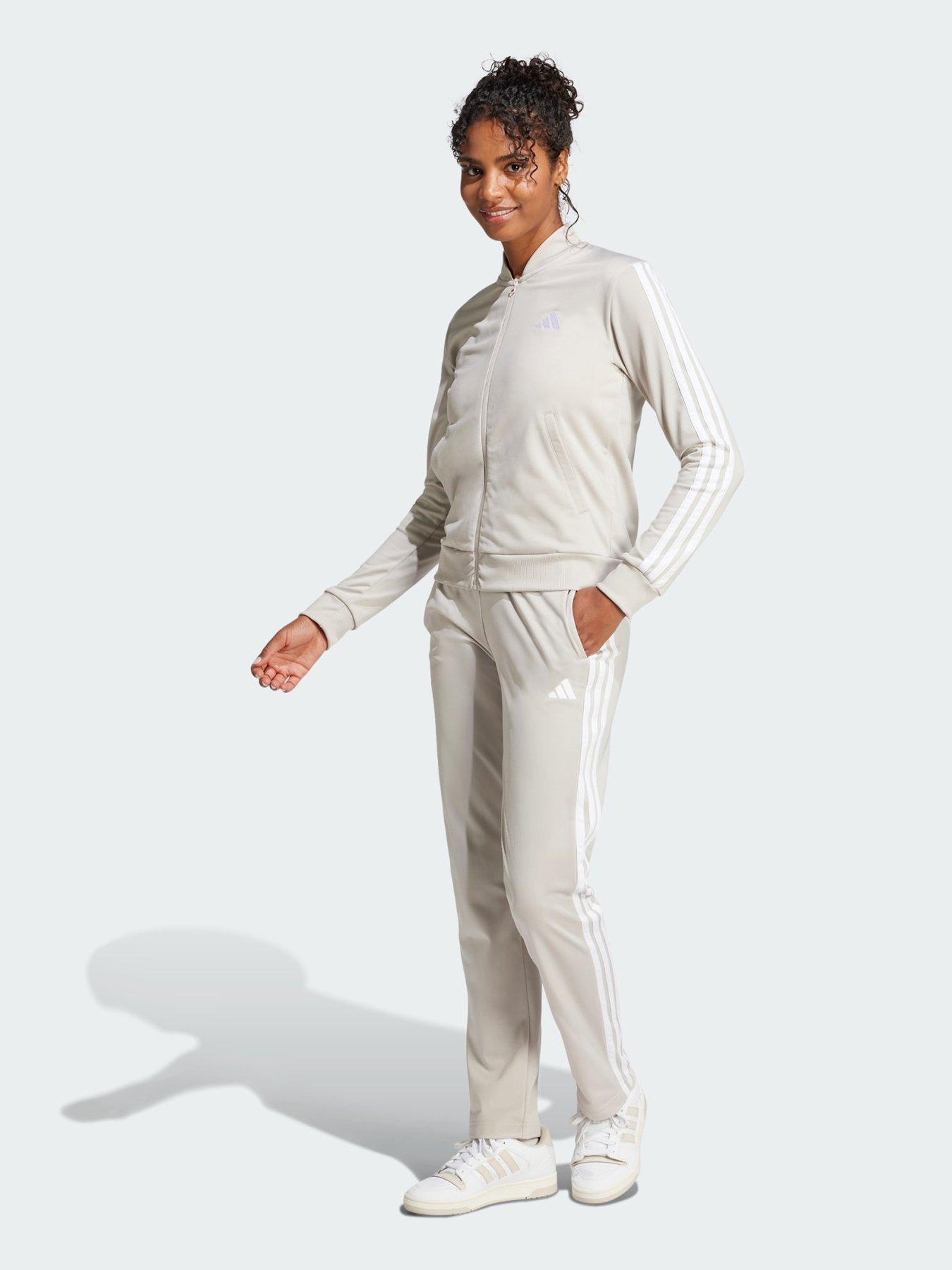 undefined Essentials 3-Stripes Track Suit