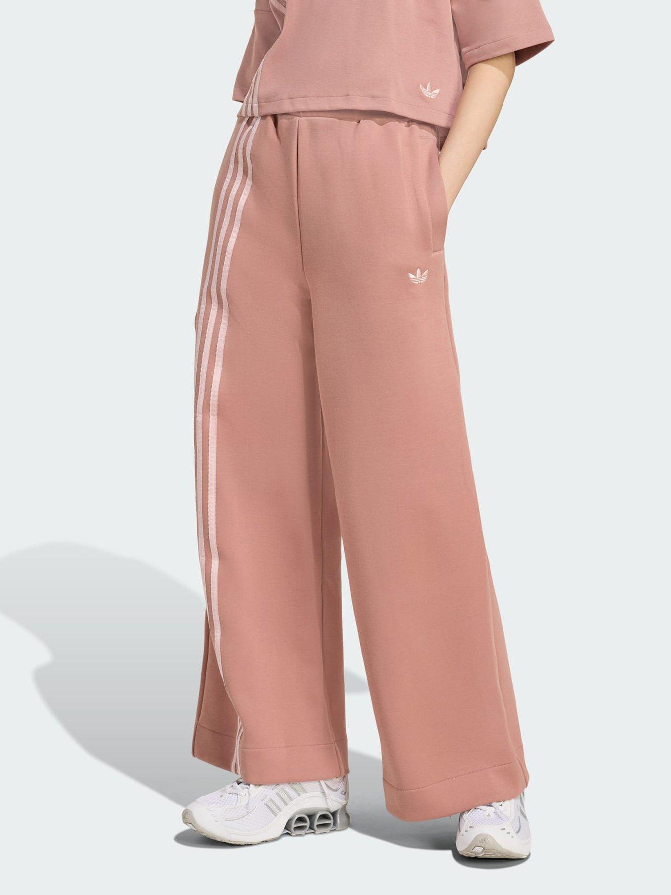 adidas Originals Off Placed 3-Stripes Wide Pant