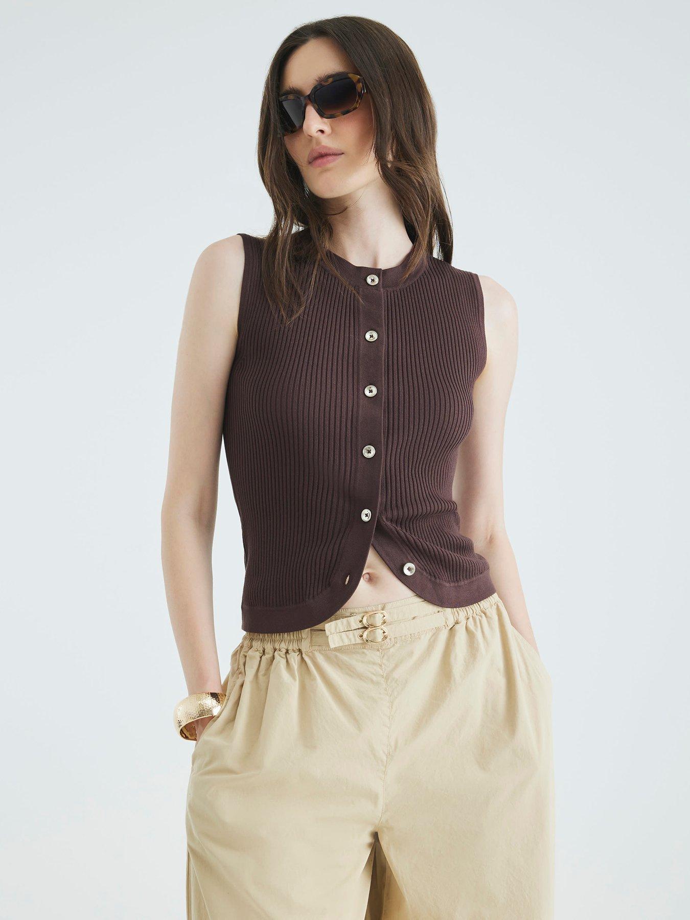 undefined Curved Hem Ribbed Top