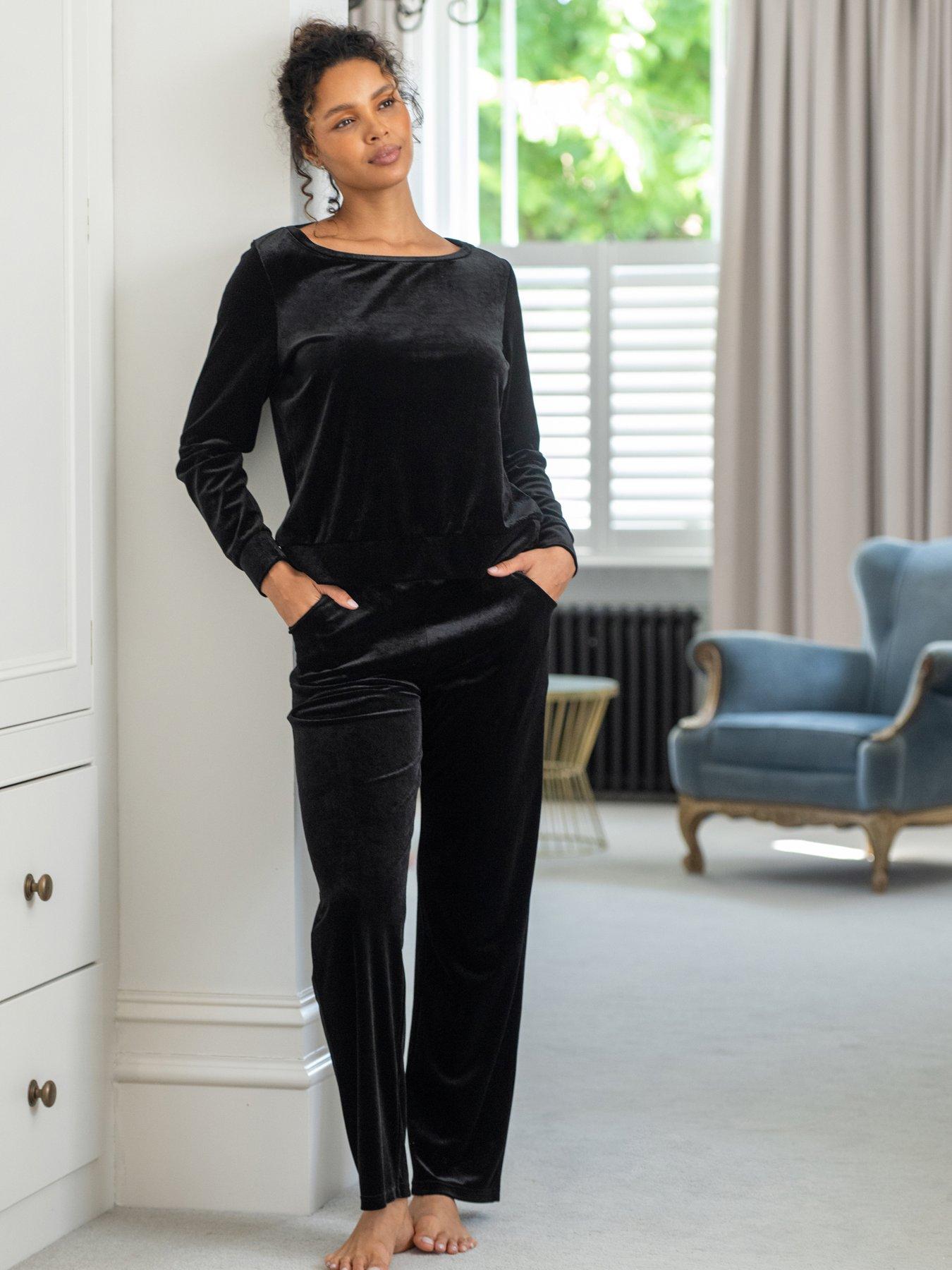 Pour Moi Velour Lounge Pyjama Set