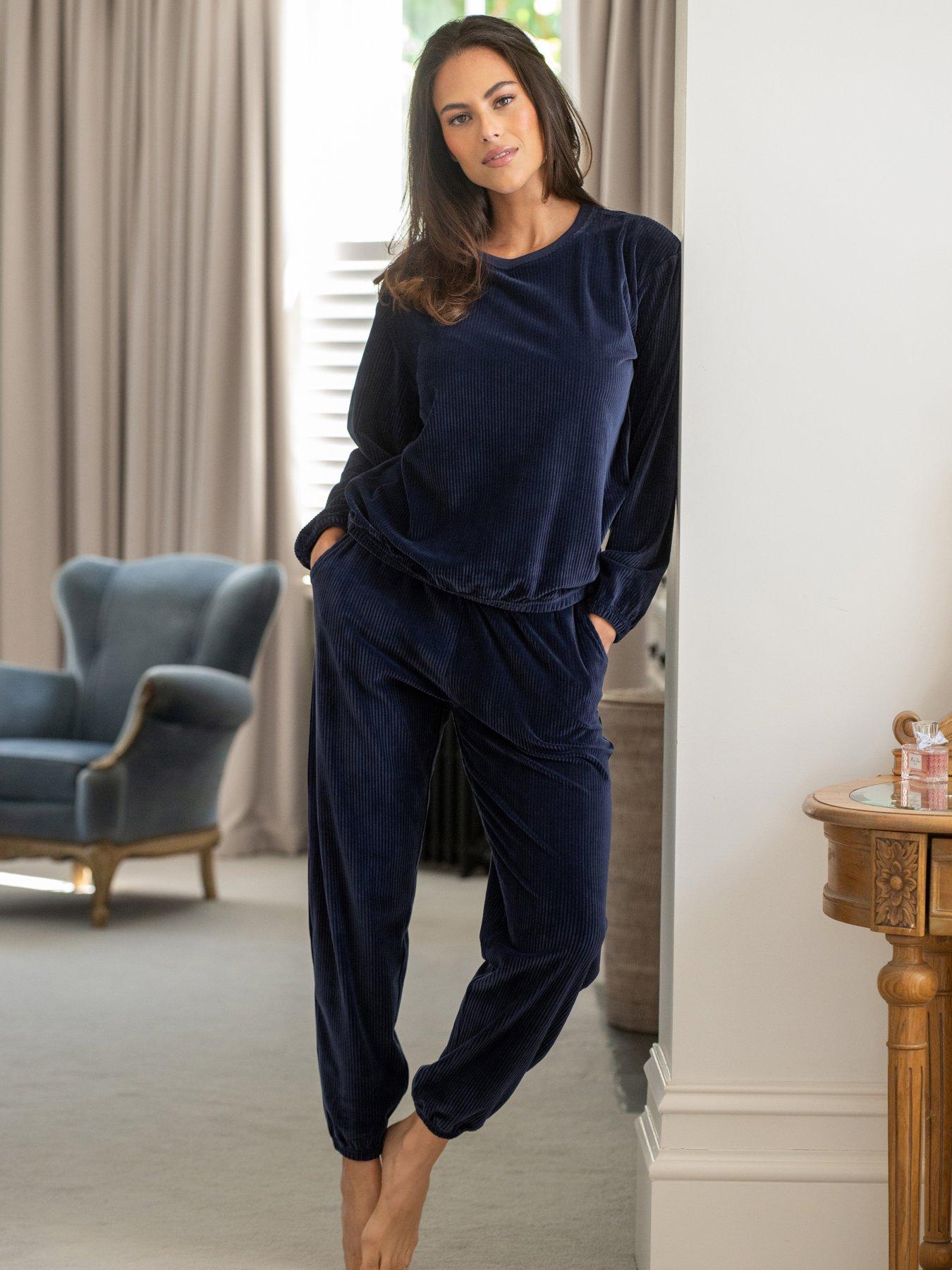 Pour Moi Ribbed Cosy Fleece Lounge Pyjama Set