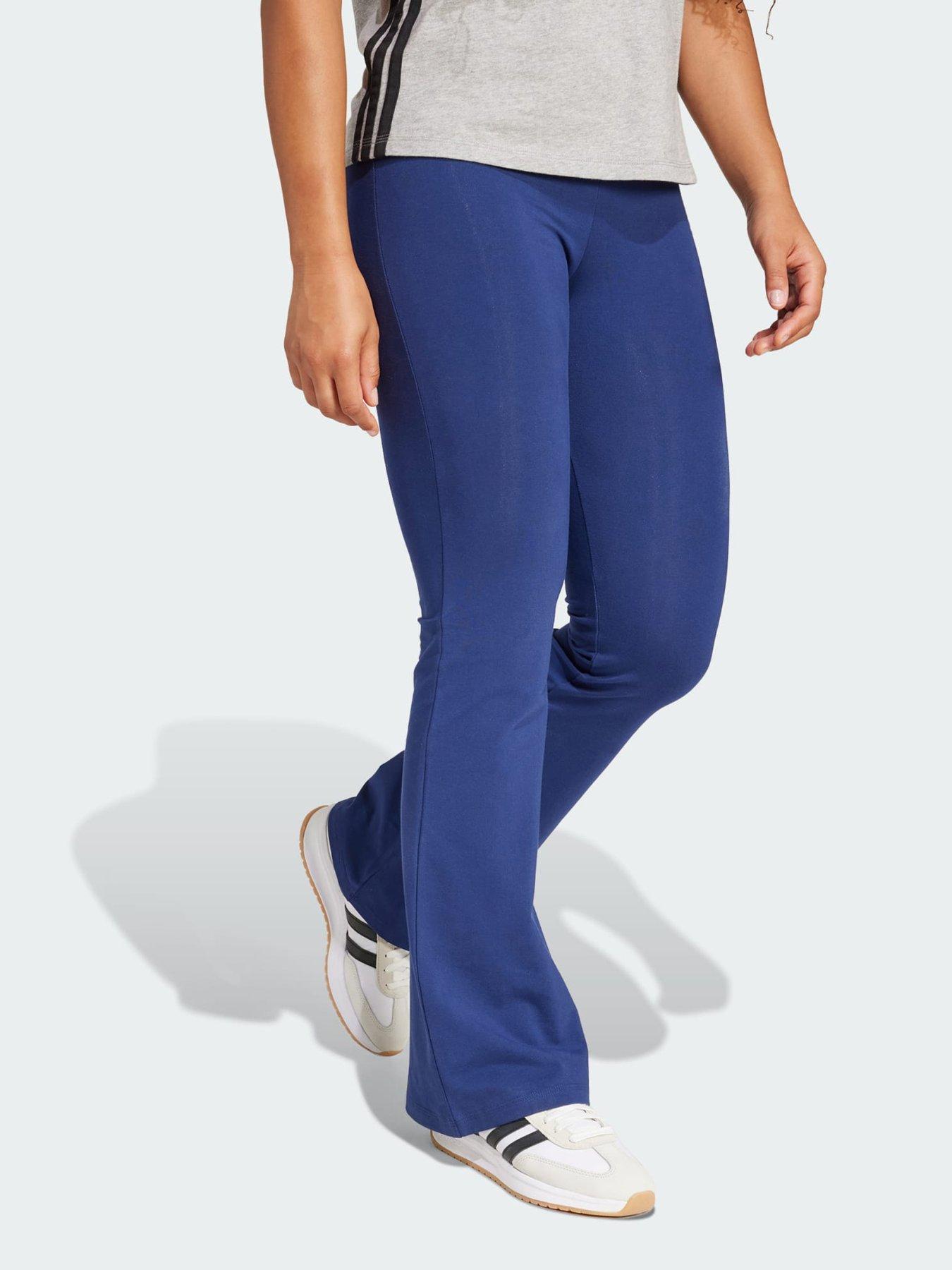 adidas Essentials Small Logo Flared Leggings