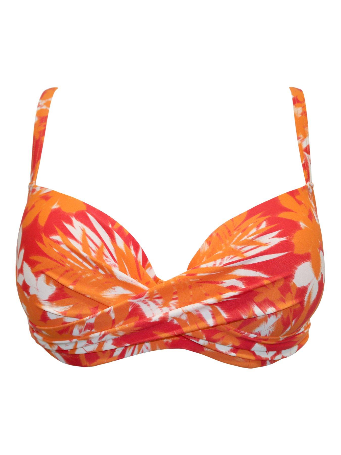 Image 3 of 4 of Pour Moi Free Spirit Lightly Padded U/W Twist Front Bikini Top
