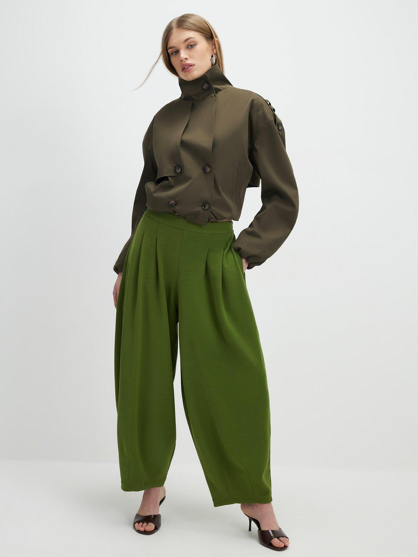 Image 3 of 4 of River Island Balloon Leg Pleated Trousers