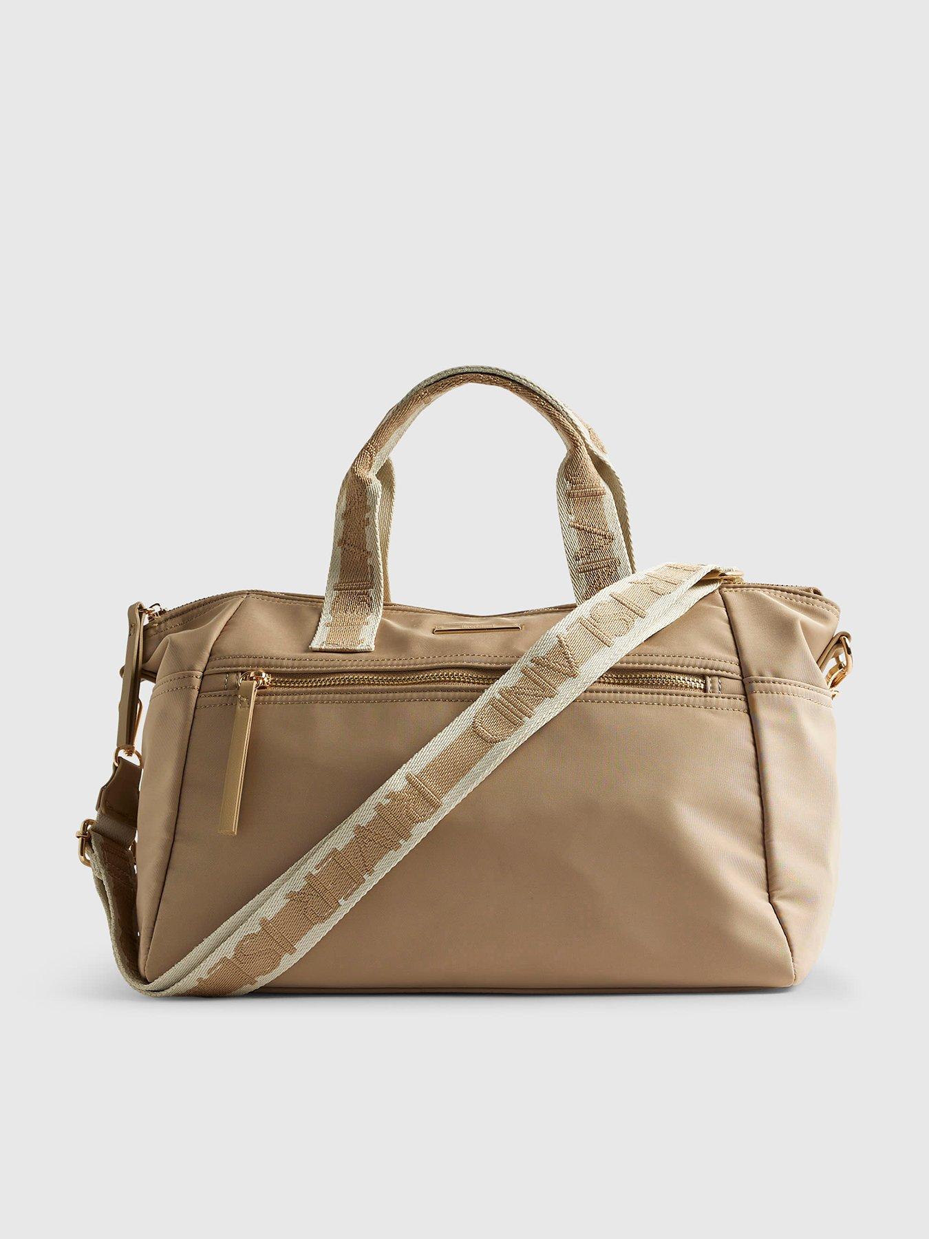 River Island Cabin Size Logo Holdall - Beige