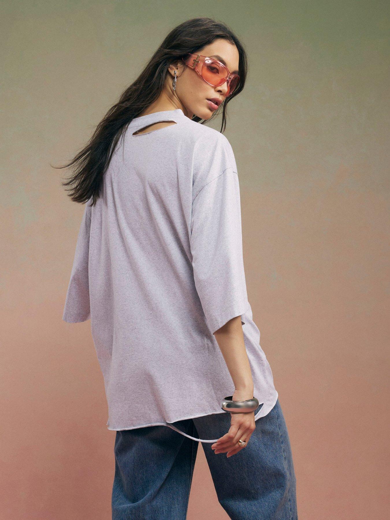 Image 2 of 4 of River Island Year Zero Tiger Boyfriend Fit T-shirt - Grey