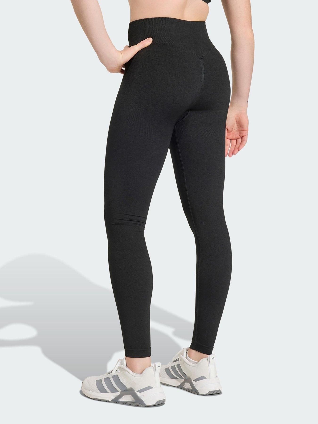 Image 2 of 5 of adidas Workout Essentials Knit Scrunch 7/8 Leggings