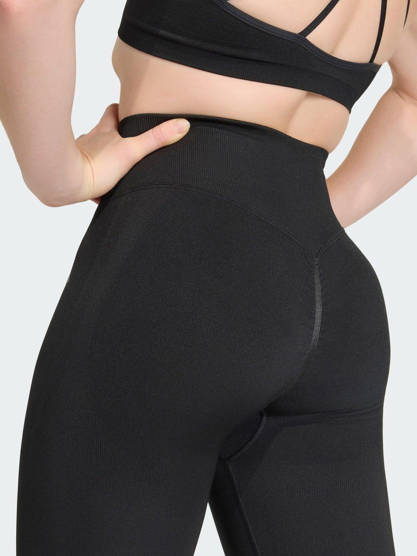 Image 4 of 5 of adidas Workout Essentials Knit Scrunch 7/8 Leggings