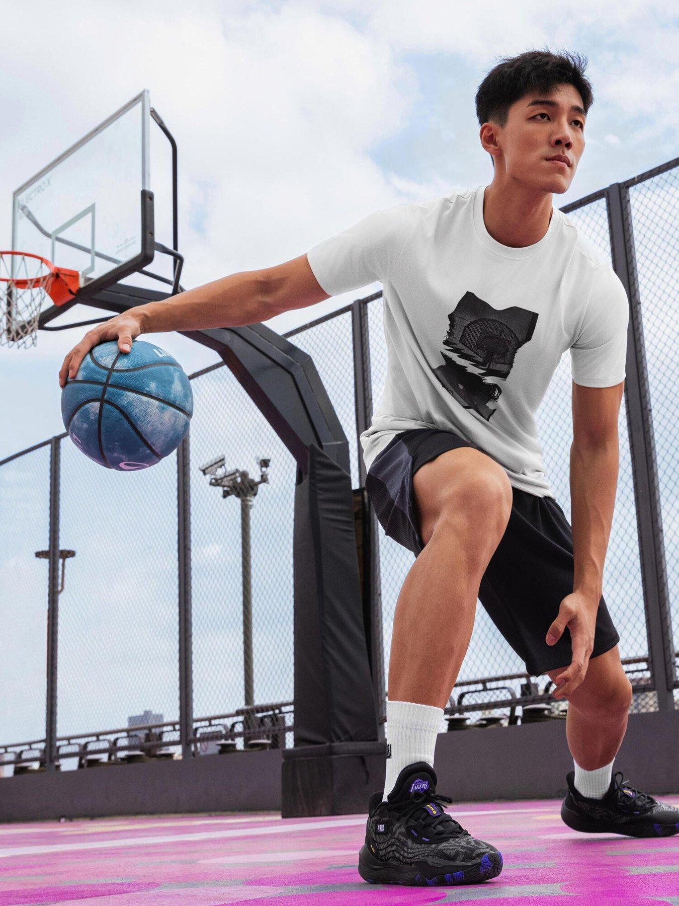 Image 4 of 4 of Decathlon Size 7 Basketball BT500 Touch - Blue