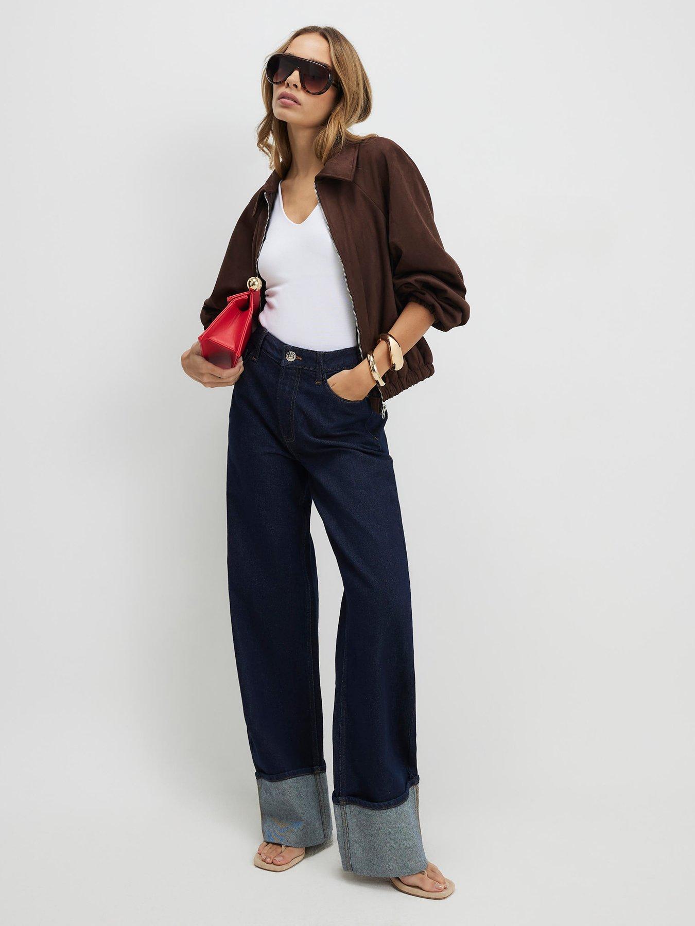 Image 1 of 1 of River Island Relaxed Straight Turn Up Cuff Jeans - Blue