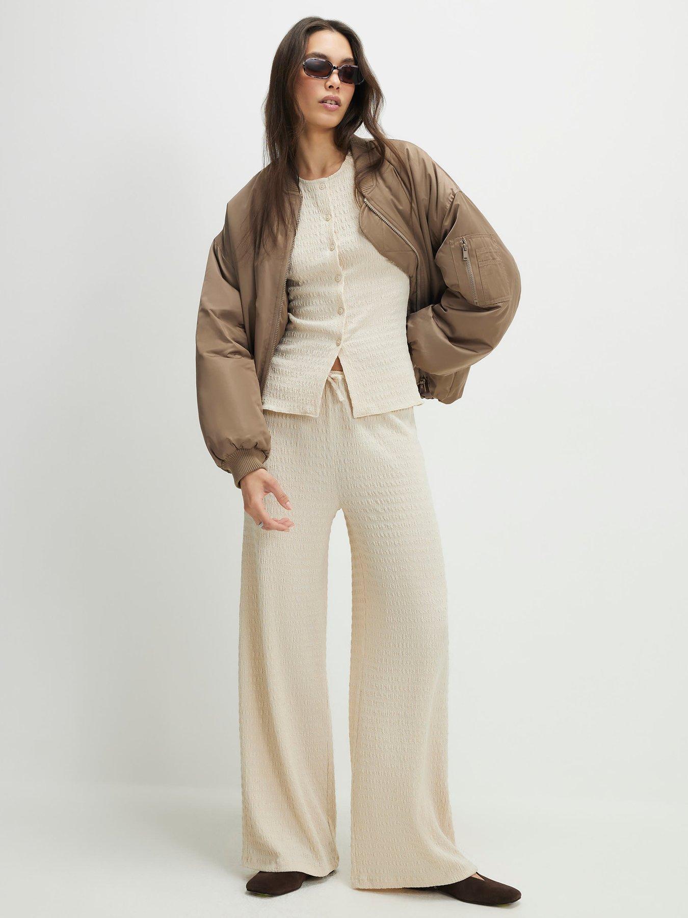 Image 1 of 1 of River Island Texture Wide Leg Trouser - Beige
