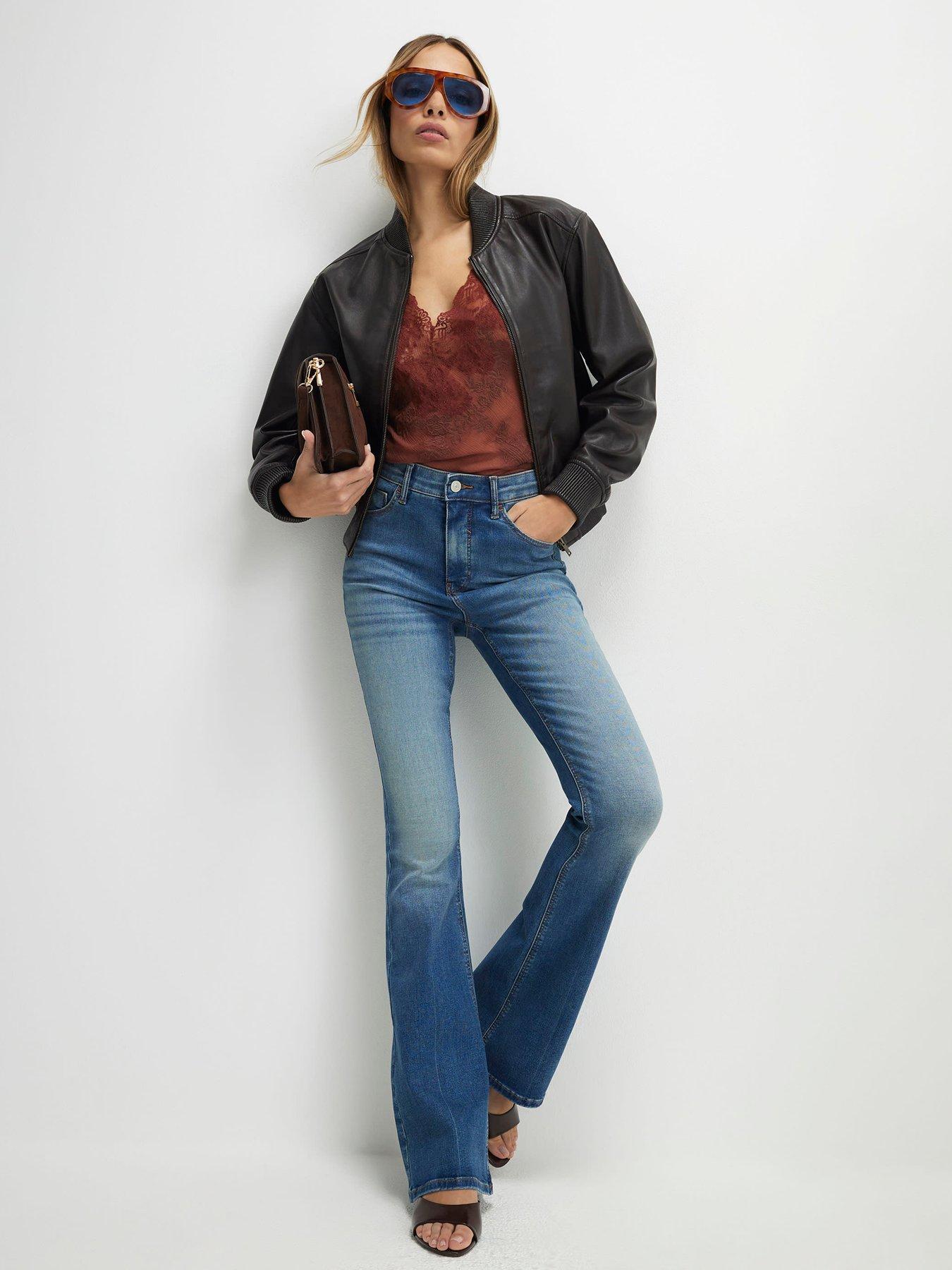 Image 3 of 4 of River Island Washed Sculpt Flare Jeans - Blue