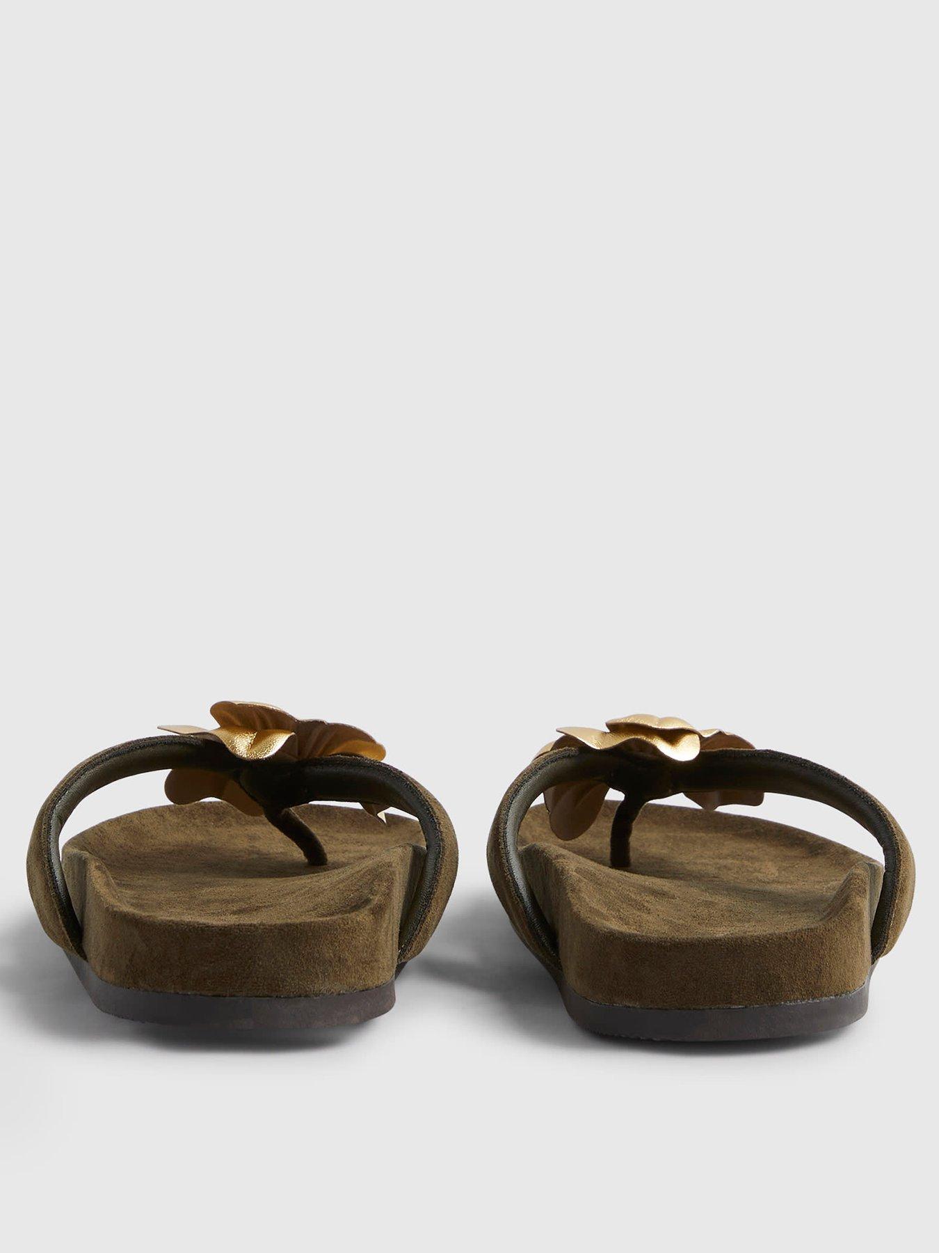 Image 3 of 4 of River Island Flower Toe Thong Flat Sandals