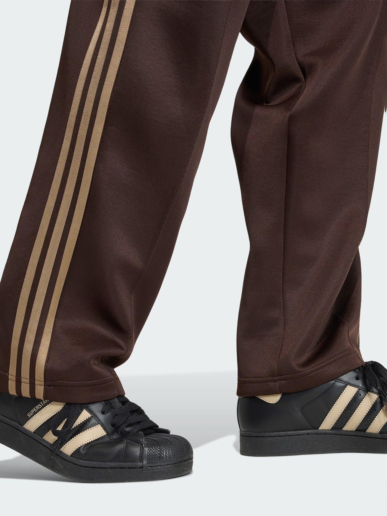 Image 4 of 5 of adidas Originals adidas Adicolor spacer baggy track pant