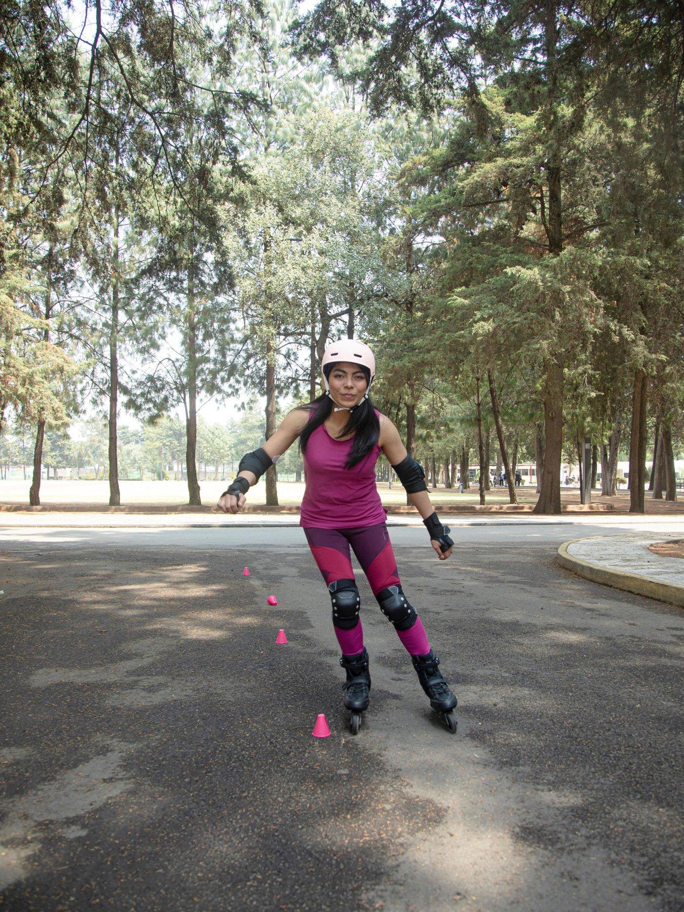Image 6 of 6 of Decathlon Skateboarding Helmet MF500 - Pink