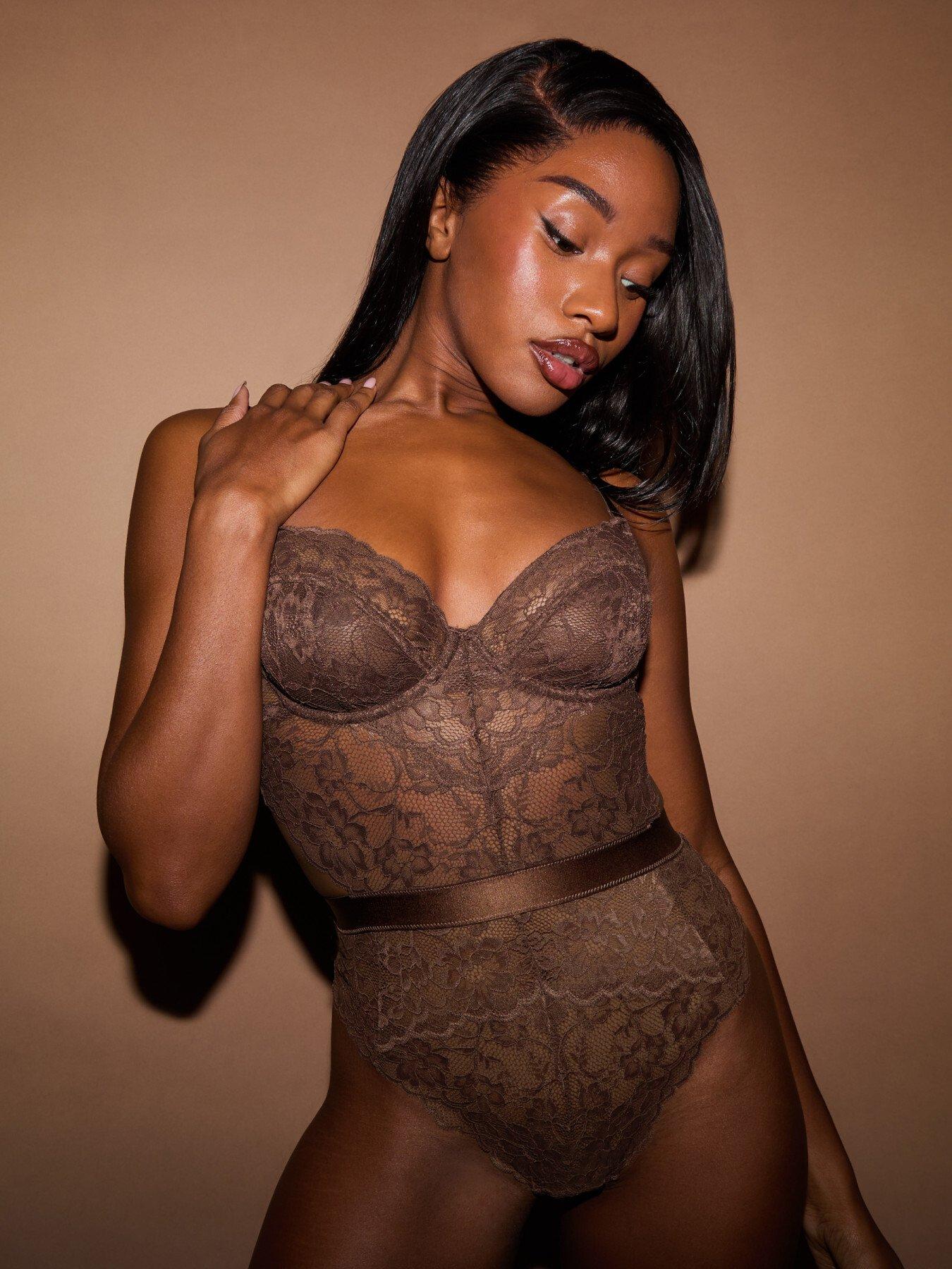 Image 3 of 5 of Ann Summers Hold Me Tight Body