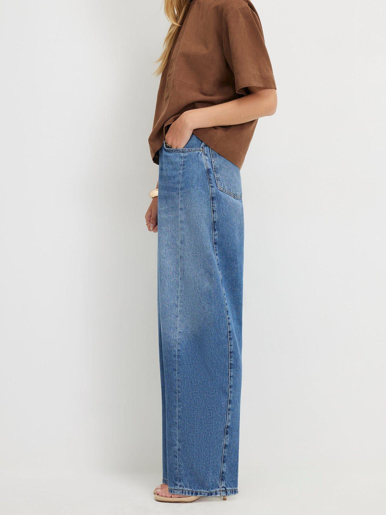 Image 3 of 4 of River Island Oversized Barrel Leg Jeans