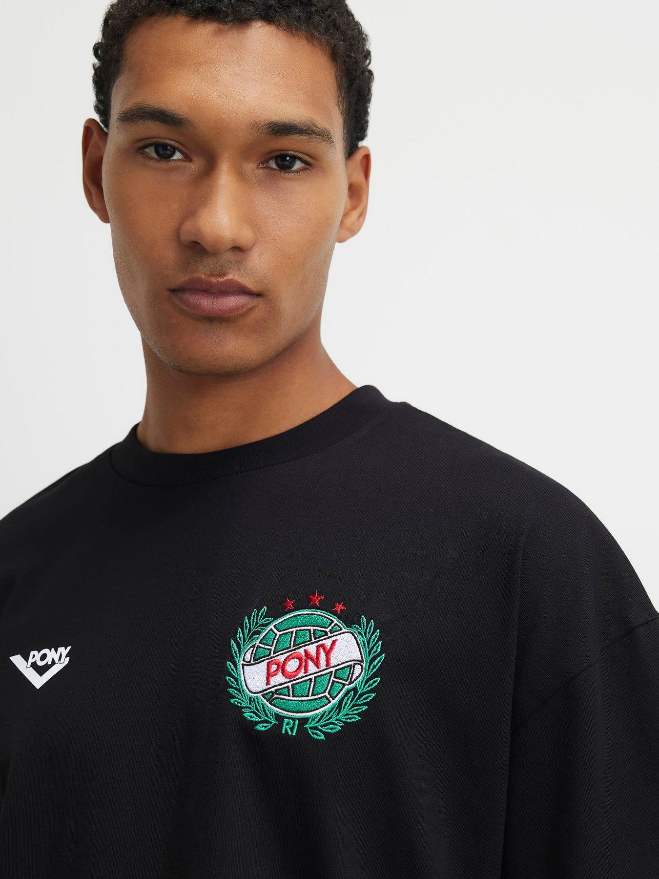 Image 4 of 4 of River Island Oversized Circle Crest T-shirt