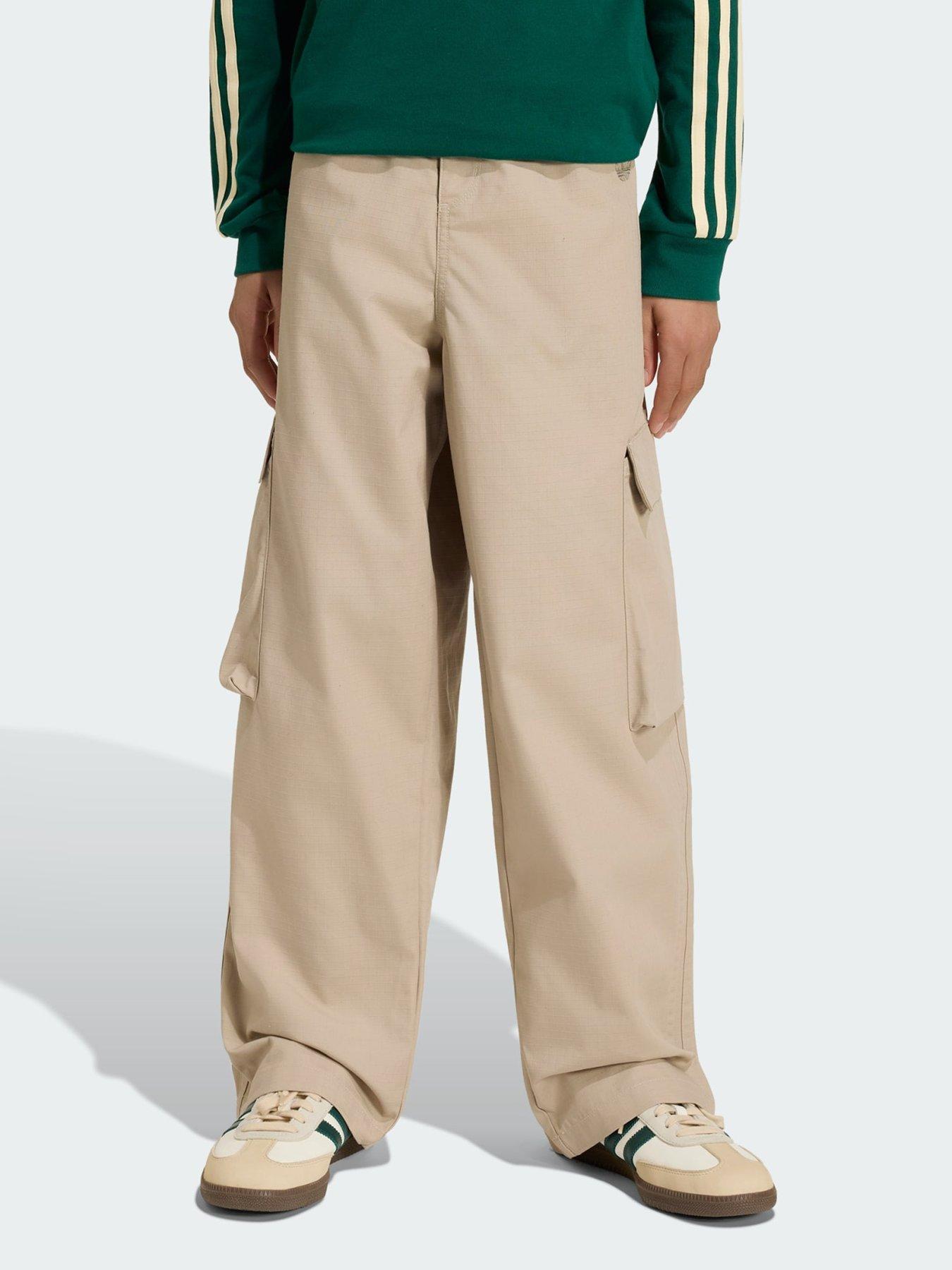 adidas Originals OVERSIZED RIPSTOP CARGO PANTS, Khaki, Size 9-10 Years