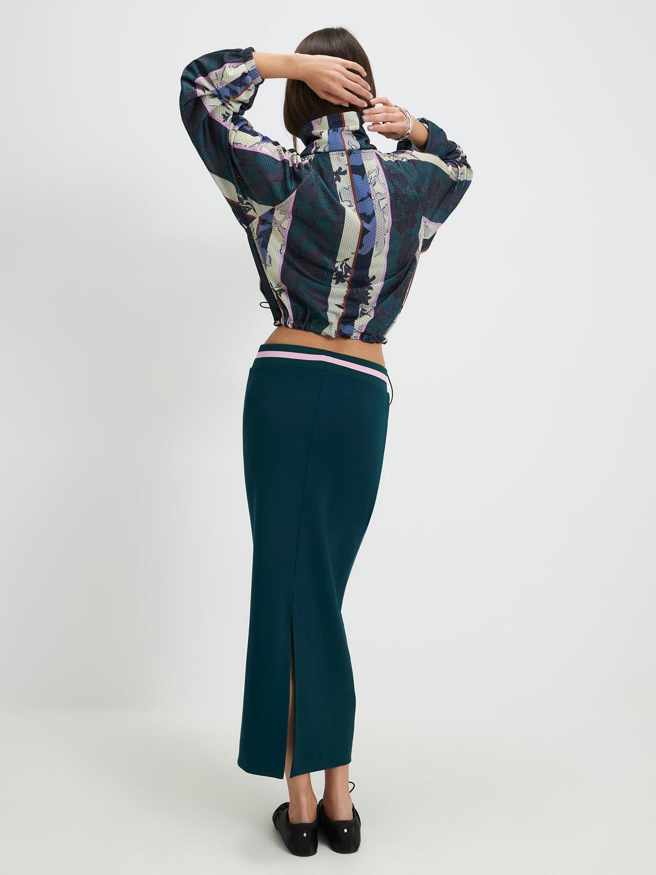 Image 2 of 4 of River Island Pony Tipped Maxi Skirt - Green