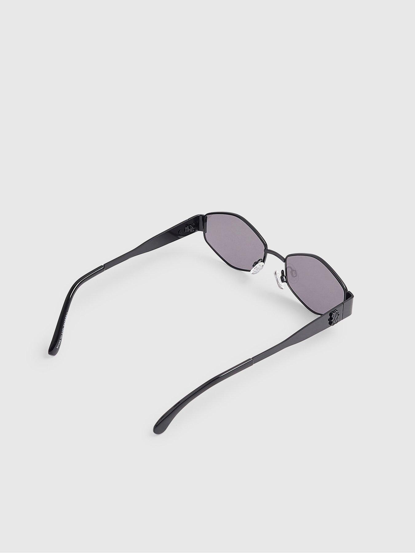 Image 3 of 4 of River Island Slim Hexagonal Sunglasses - Black