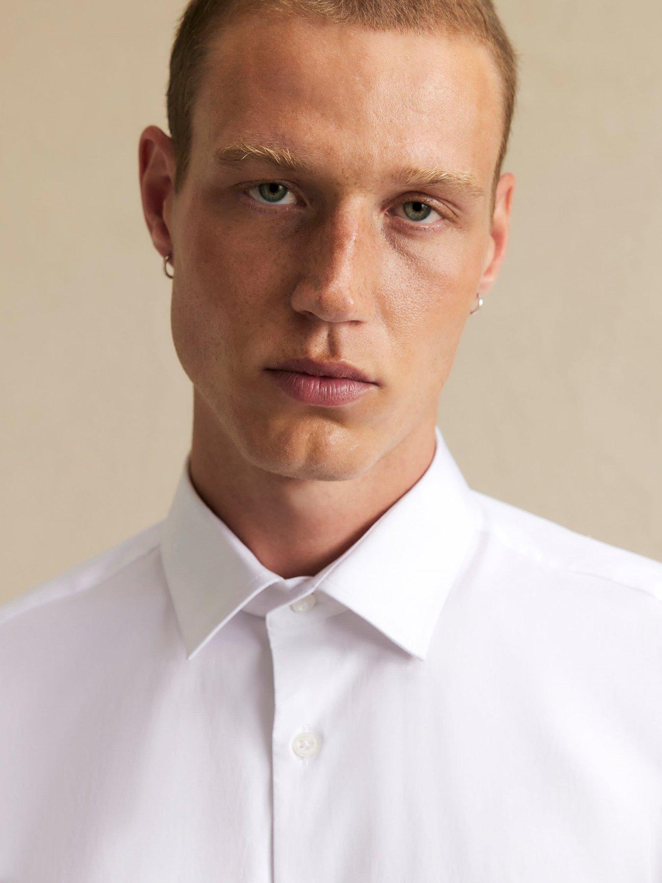 Image 4 of 4 of River Island Muscle Fit Comfort Stretch Shirt - White