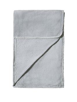 Product photograph of Very Home Micro Fleece Throw from very.co.uk