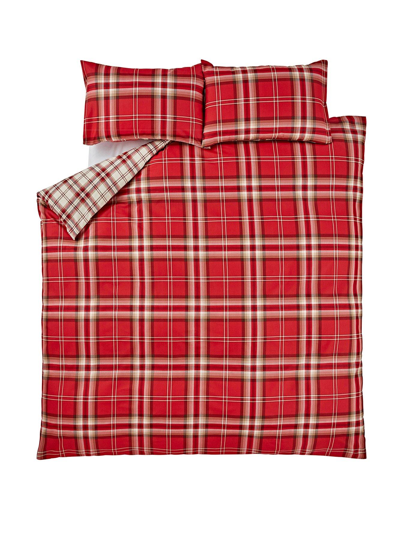 Image 2 of 6 of Catherine Lansfield Kelso&nbsp;Duvet Cover Set - Red