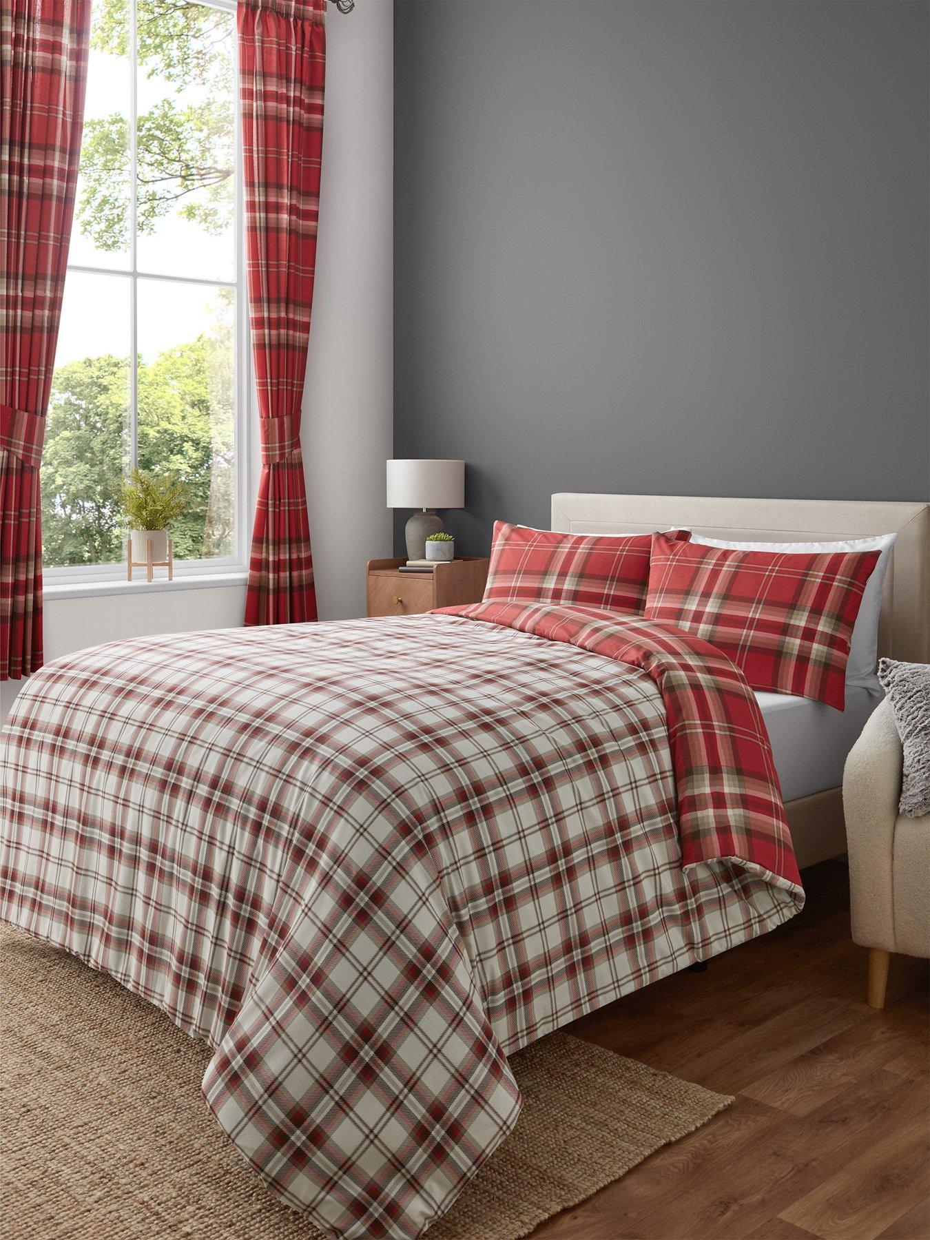 Image 3 of 6 of Catherine Lansfield Kelso&nbsp;Duvet Cover Set - Red