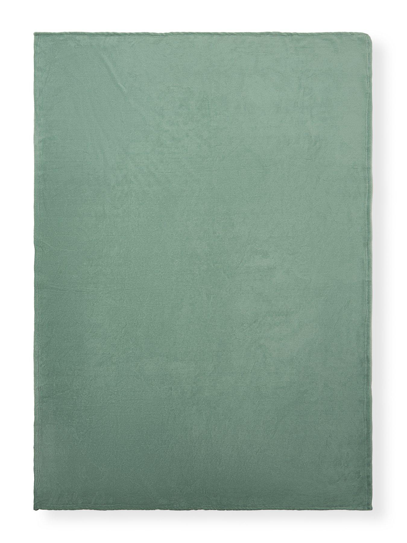 Very Home Jumbo Fleece Throw - Black