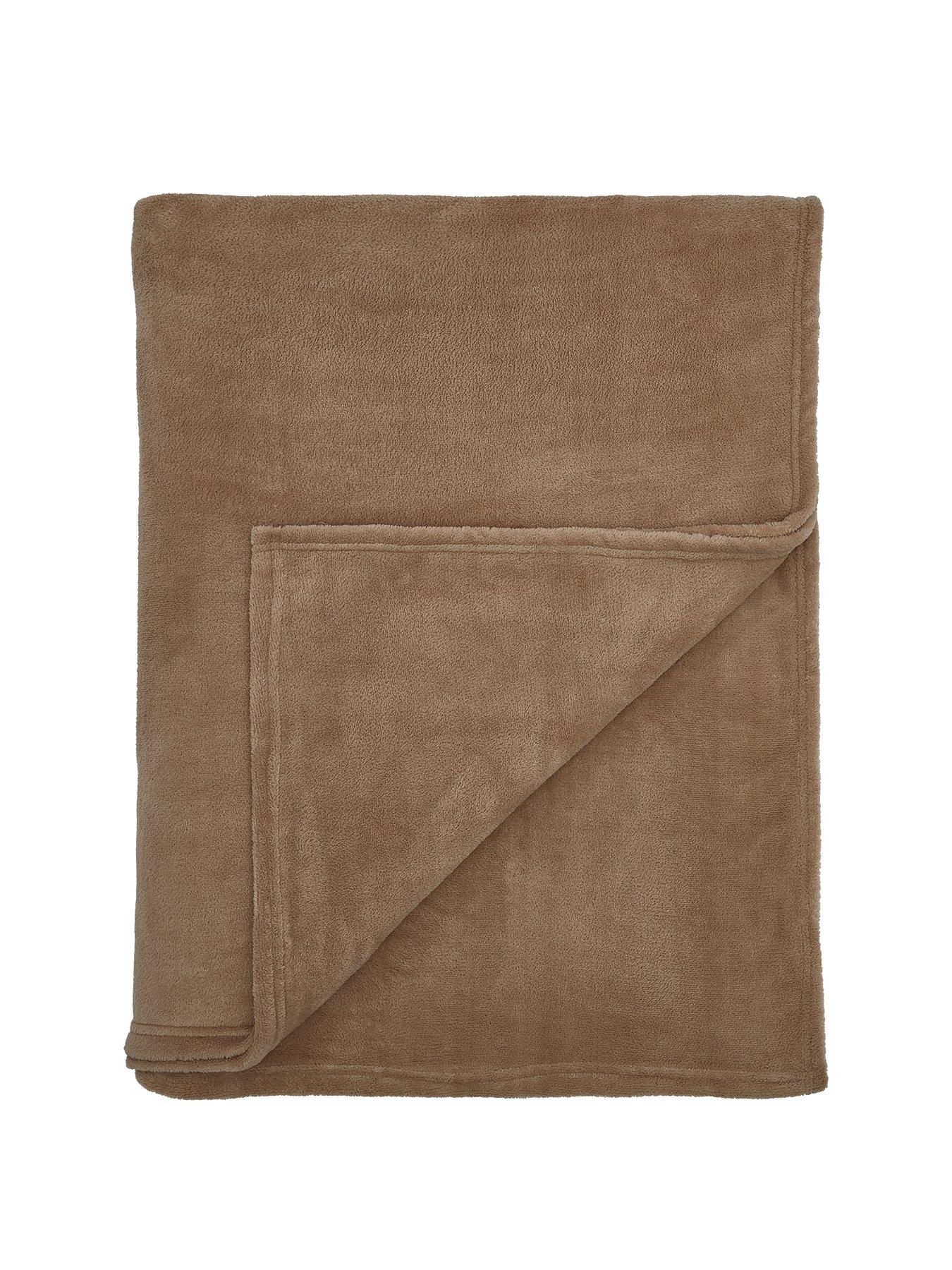 Very Home Jumbo Fleece Throw - Black