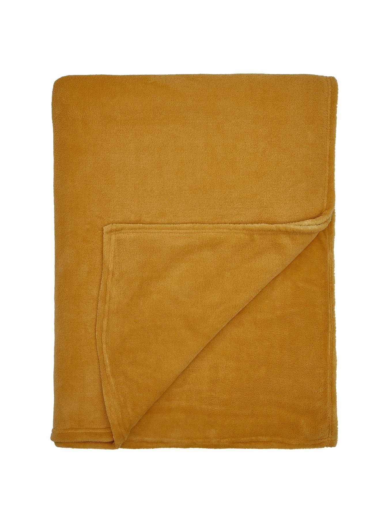 Very Home Jumbo Fleece Throw - Black