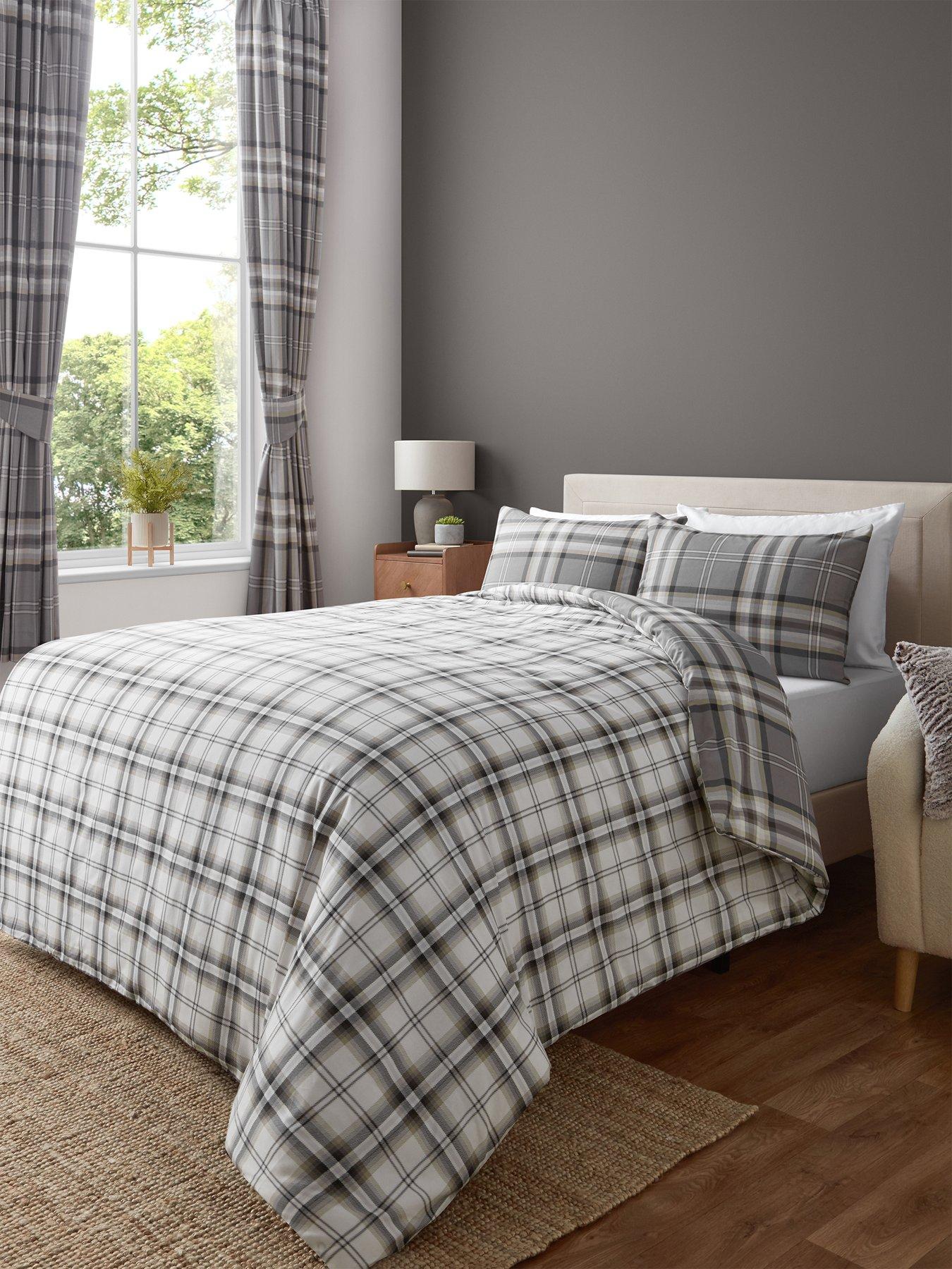 Image 3 of 5 of Catherine Lansfield Kelso&nbsp;Duvet Cover Set &nbsp;- Charcoal Grey