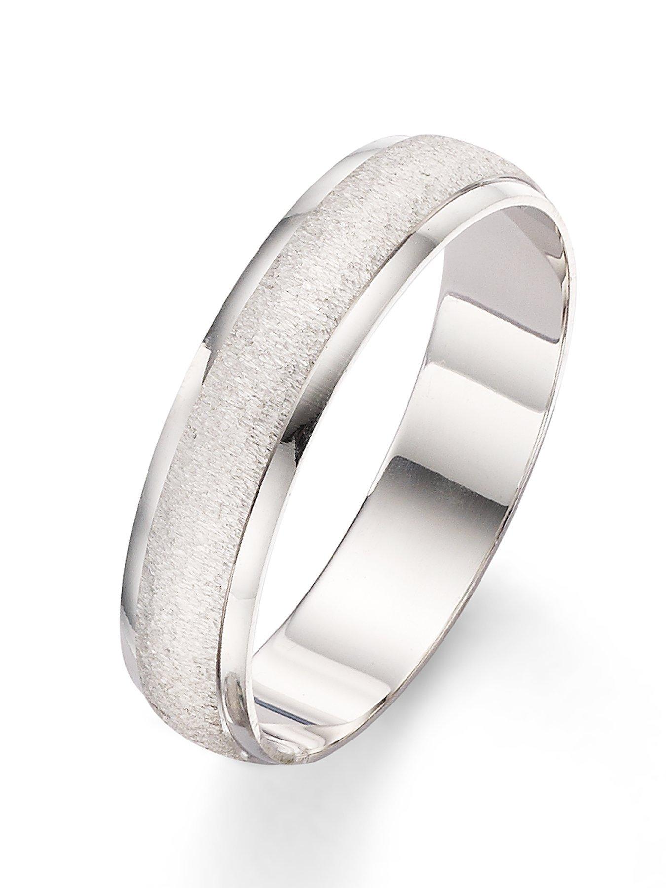 The Love Collection 9 Carat White Gold 5mm Patterned Wedding Band